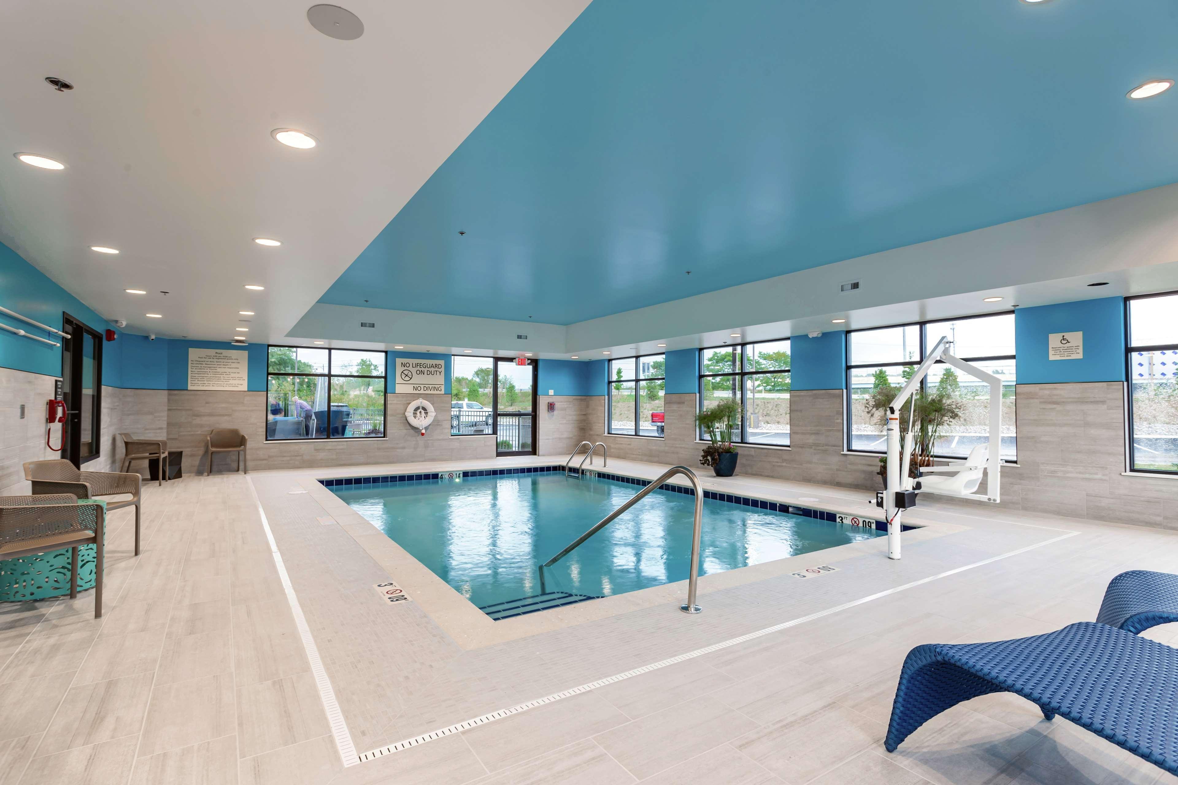 Hampton Inn Madison, Oh Bagian luar foto