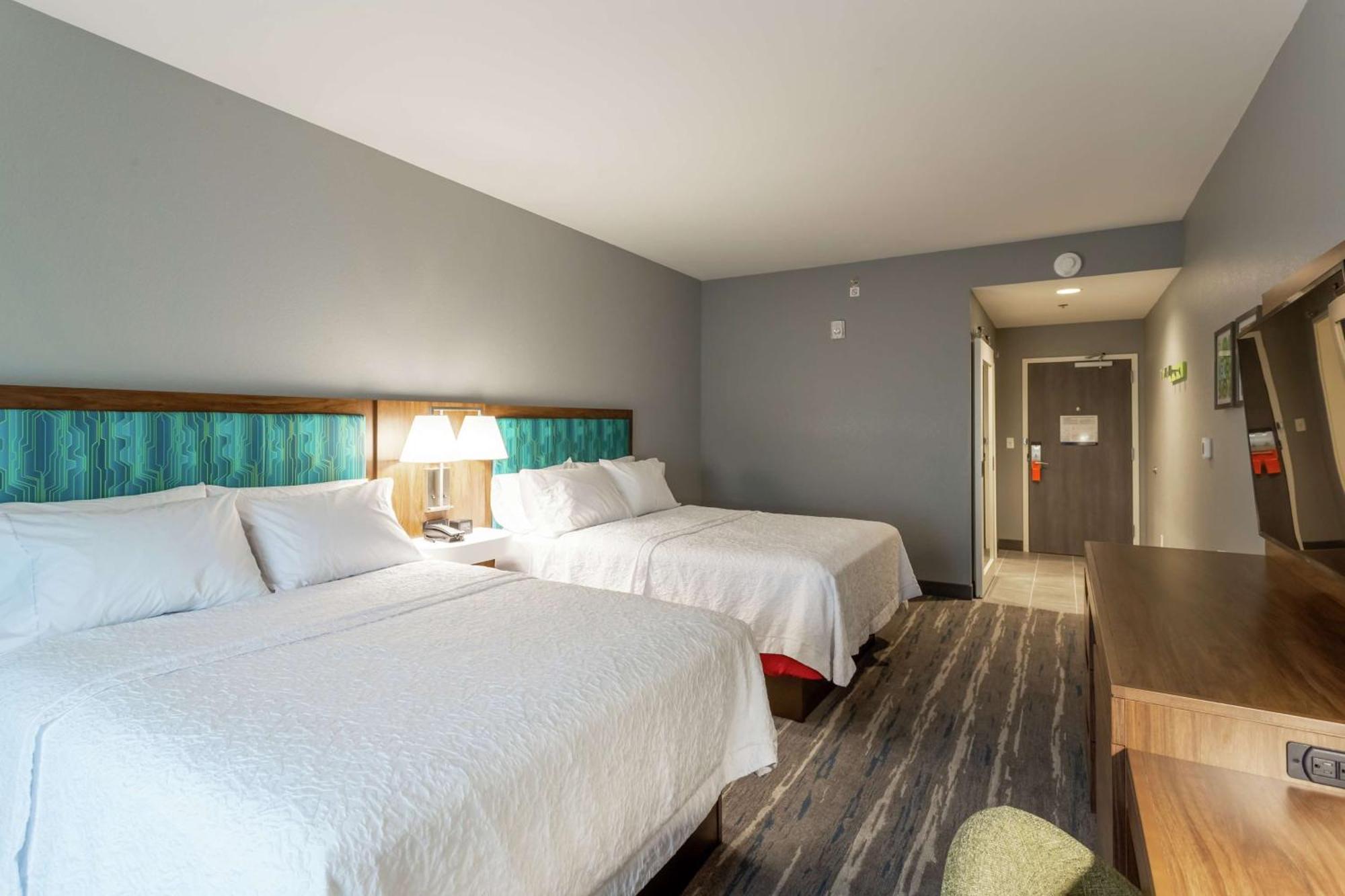 Hampton Inn Madison, Oh Bagian luar foto
