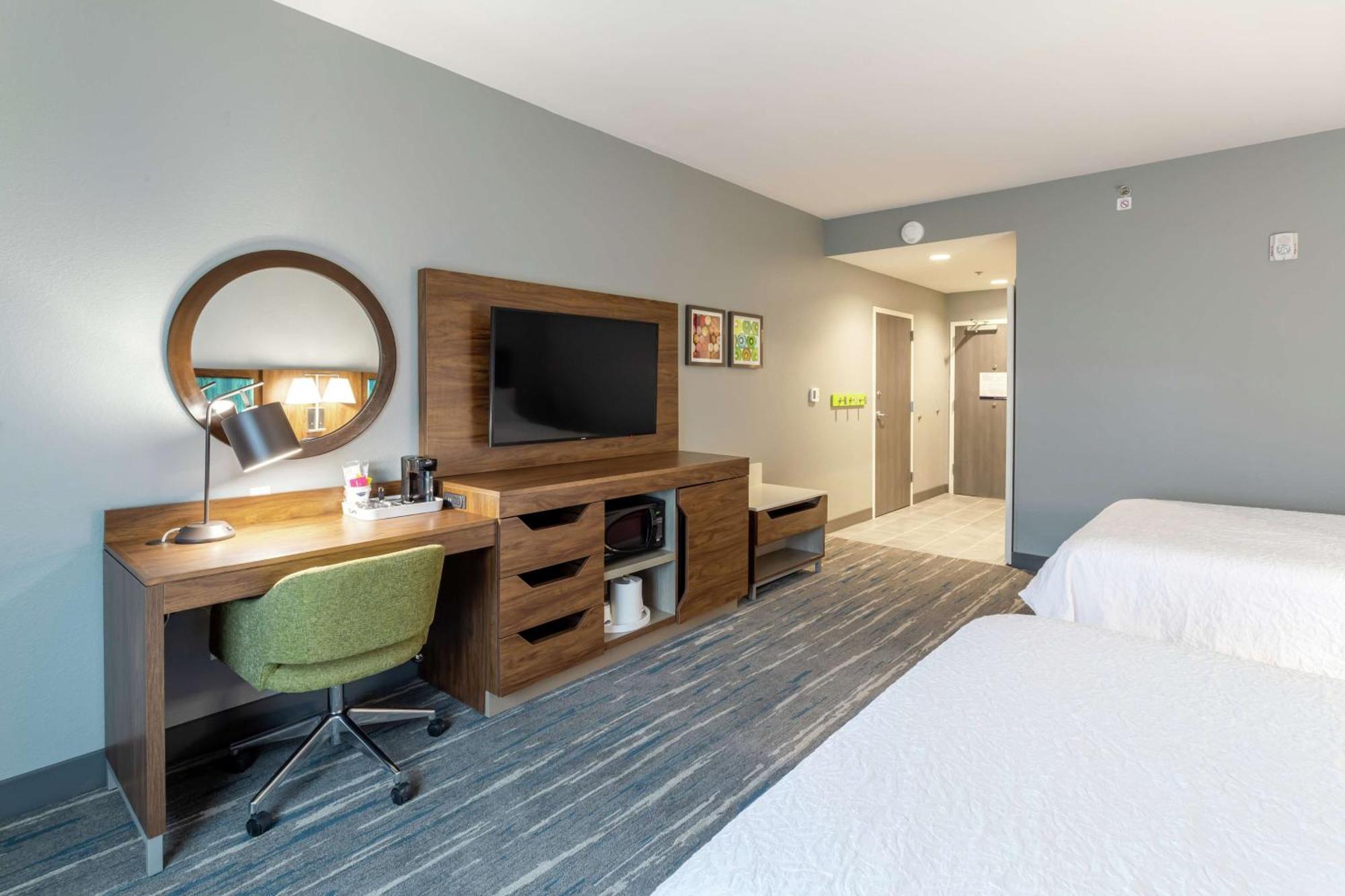 Hampton Inn Madison, Oh Bagian luar foto