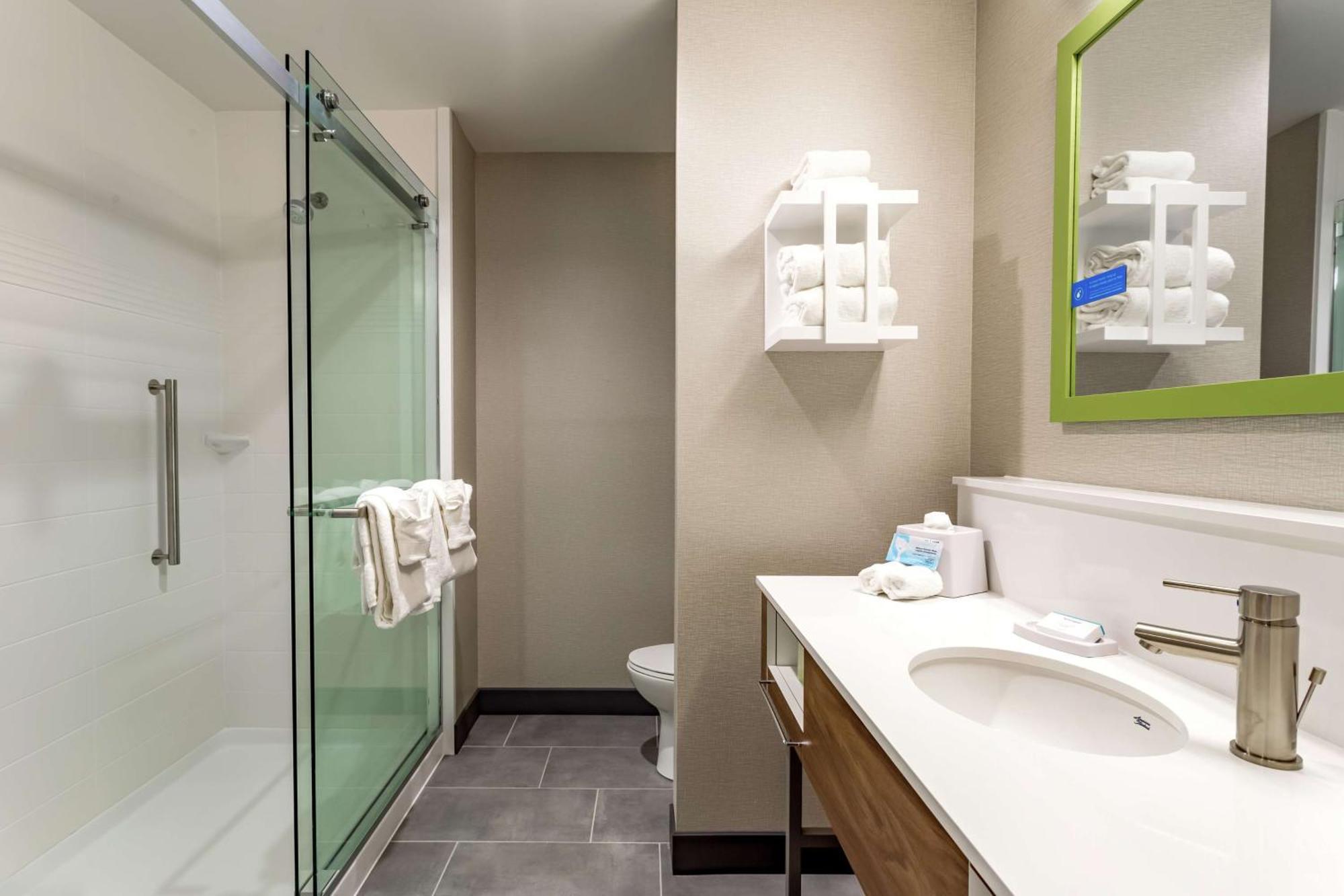 Hampton Inn Madison, Oh Bagian luar foto