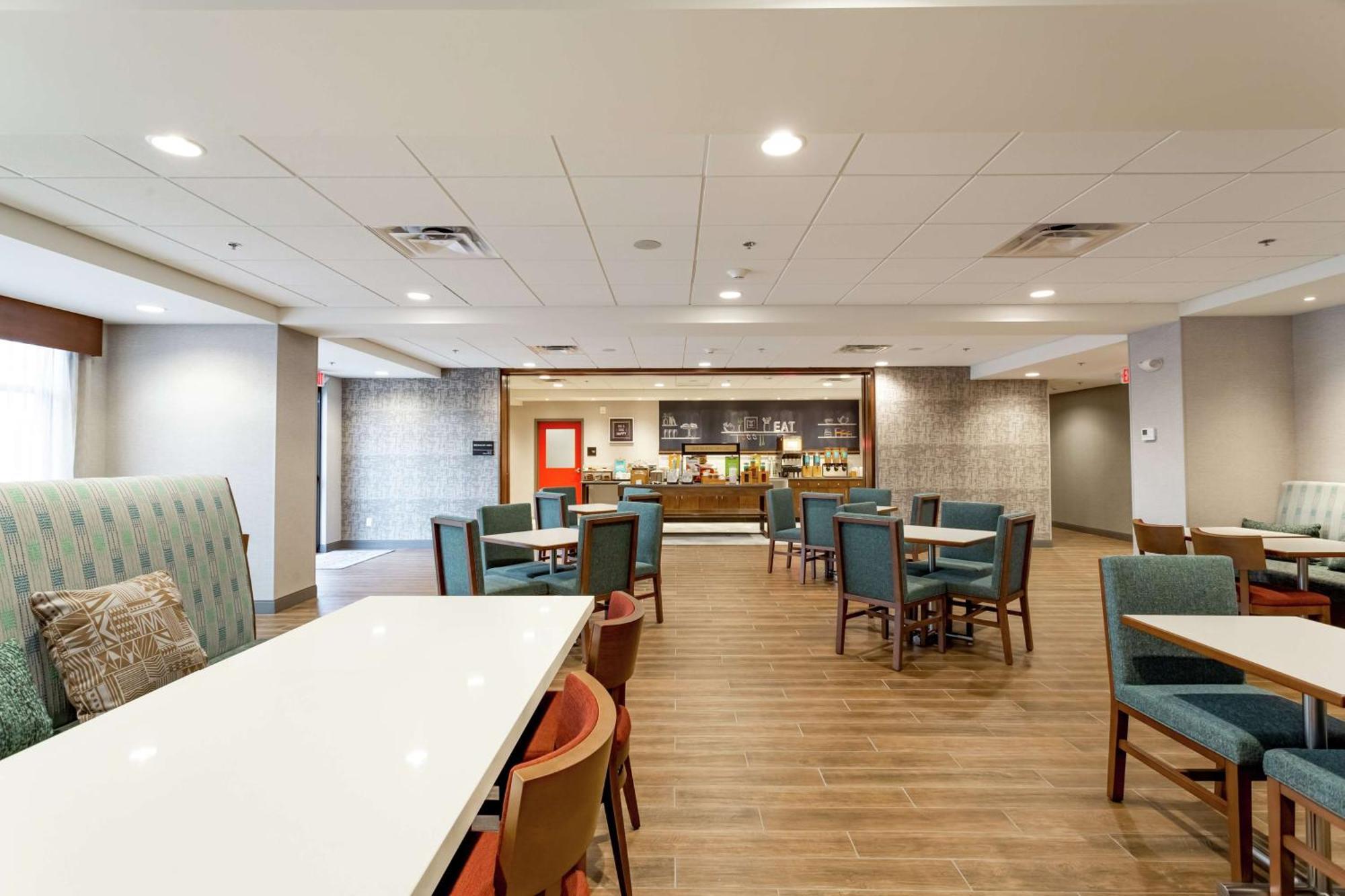 Hampton Inn Madison, Oh Bagian luar foto