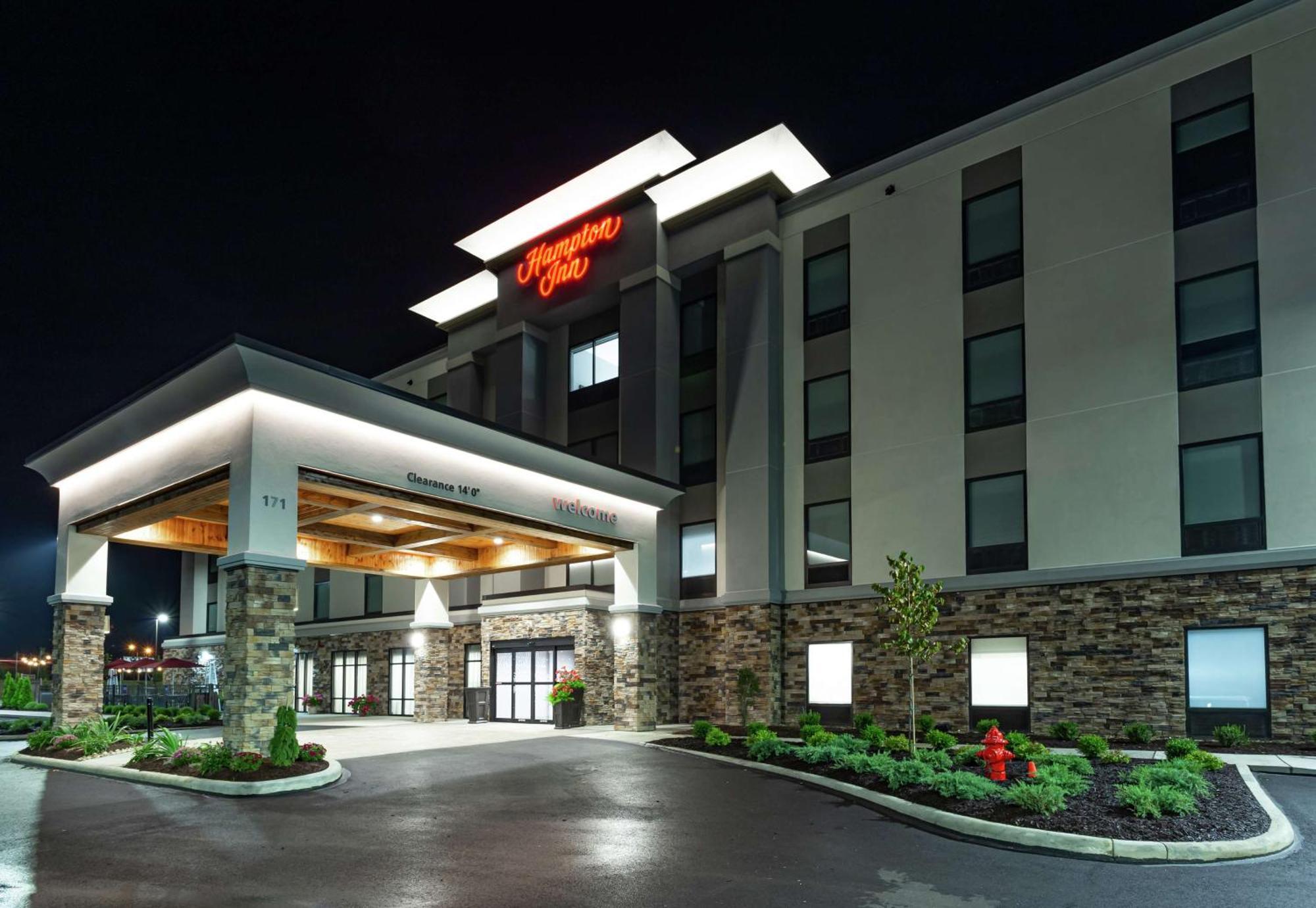Hampton Inn Madison, Oh Bagian luar foto
