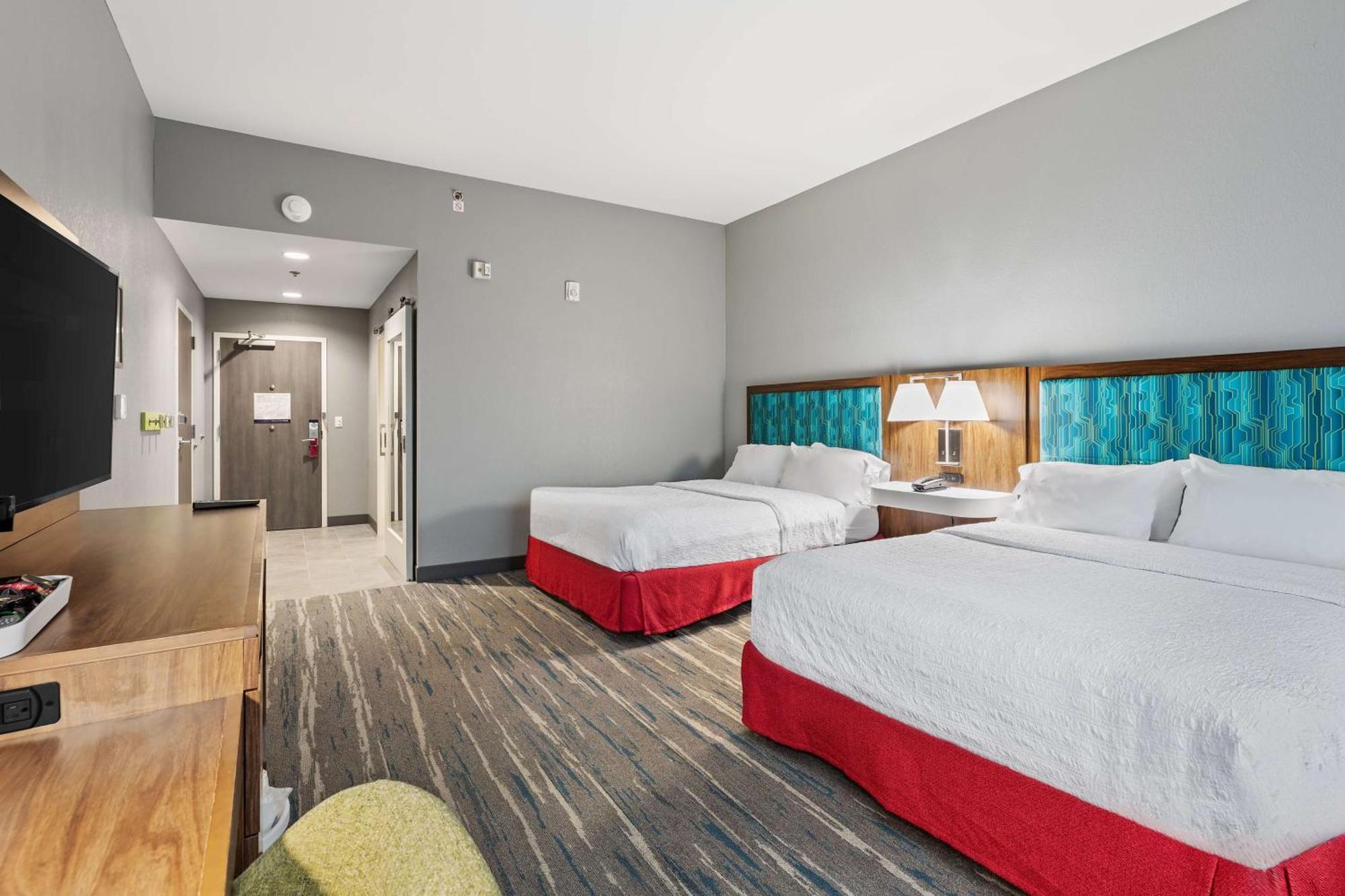 Hampton Inn Madison, Oh Bagian luar foto